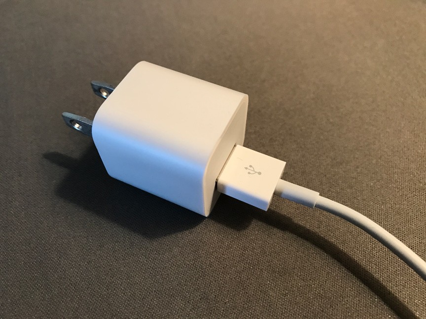 USB Charger Plug: Identifying the Correct Apple iPad Charging Adapter